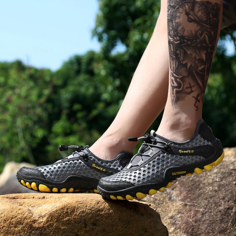 trekking mountain mens sports  - High Tech Office Room ulasan dan harga