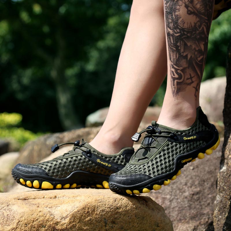 trekking mountain mens sports  - High Tech Office Room ulasan dan harga