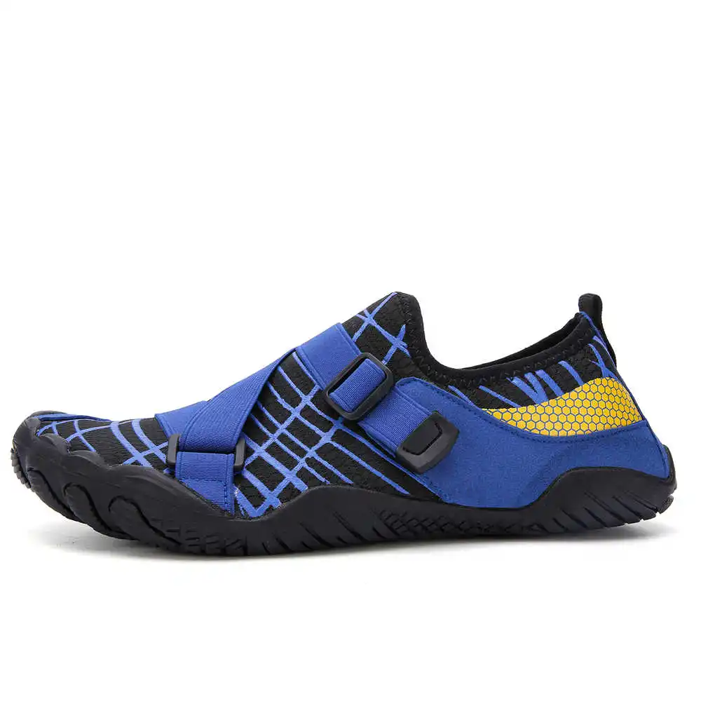 With Print Beach Lying Slipper - High Tech Office Room ulasan dan harga