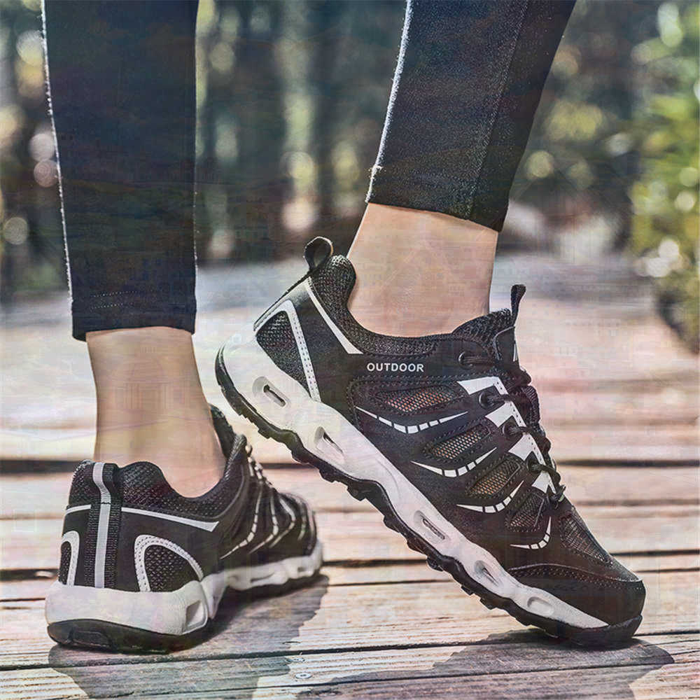 Sumer Round Tip Silver Sneaker - Office Tech Set Up ulasan dan harga